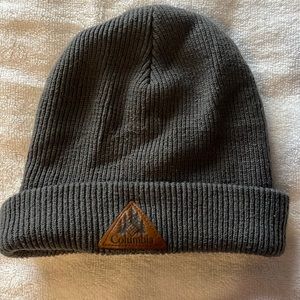 Columbia beanie